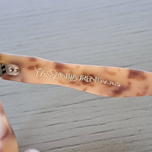 YVES SAINT LAURENT Vintage Sunglasses Large Tortoise Frames YSL Logo 80s - Picture 6 of 11